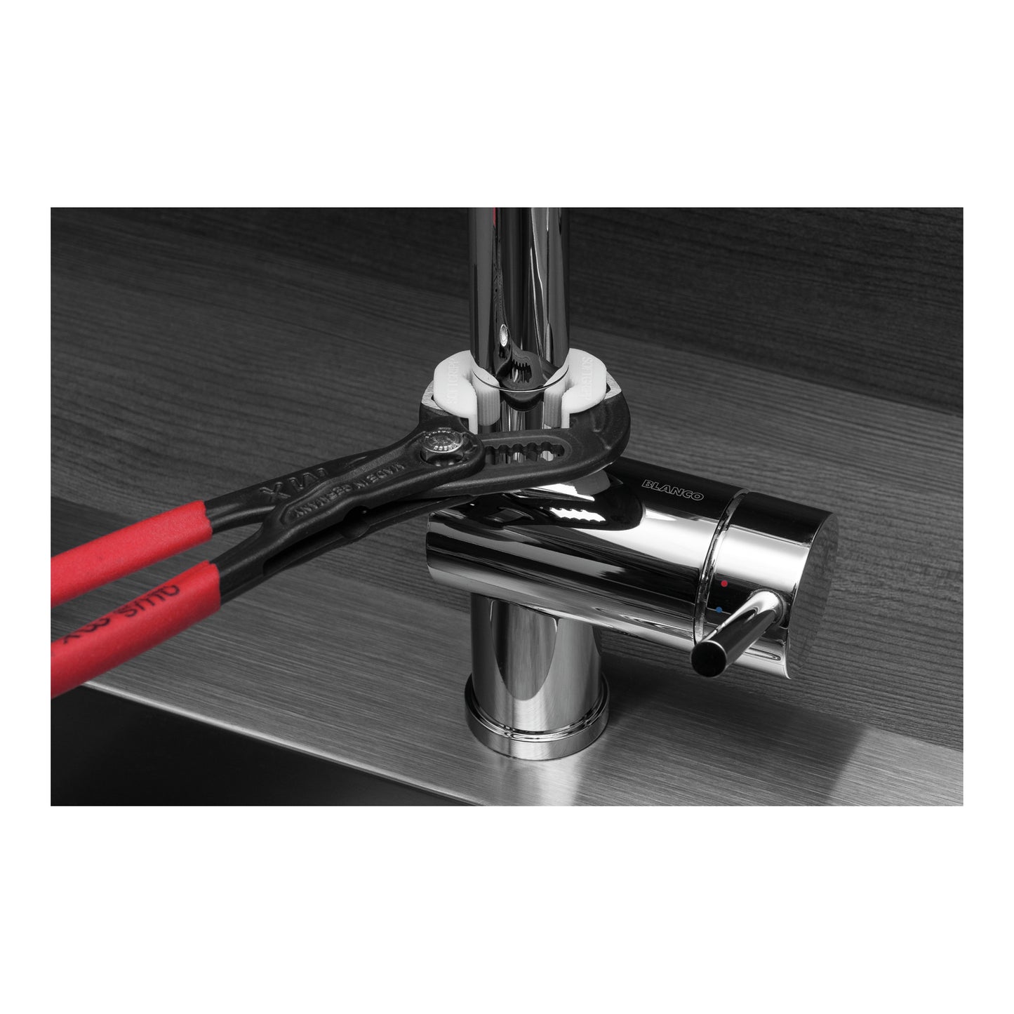 NWS Push Button Water Pump Pliers 250mm Jaw 50mm Chrome Vanadium Red Vinyl Handles Qty 1